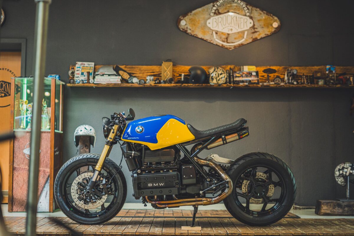 BMW K100 Helios Nine - Cafe Racer - Custom Bikes from Brückner Manufaktur