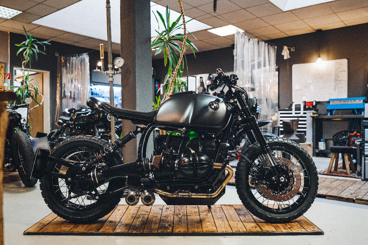 BMW R100 - Nightfall - Scrambler - Custom Bikes from Brückner Manufaktur