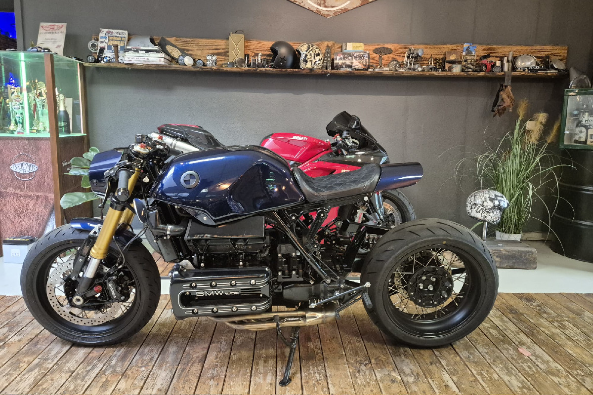BMW K1100 - Blue Power Cafe Racer - Custom Bikes from Brückner Manufaktur